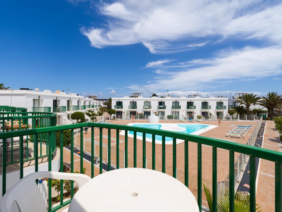 Balcony/Terrace, Pool view