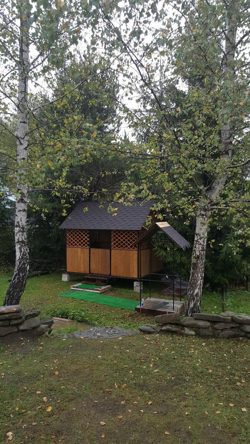 Property building, Day, Neighbourhood, Garden, Area and facilities