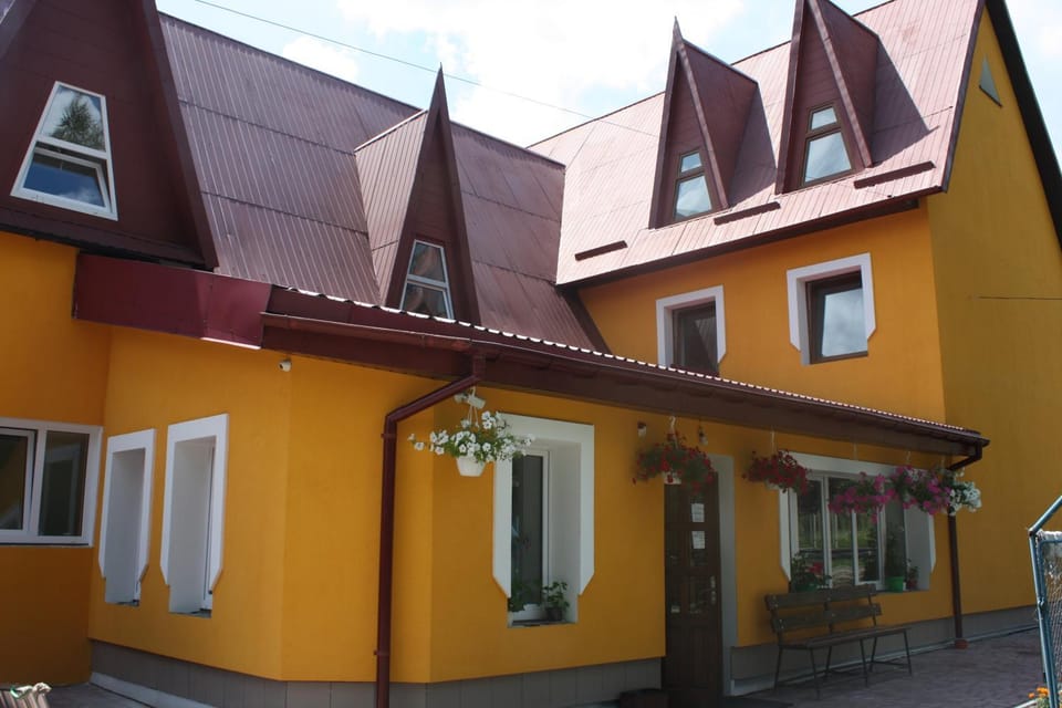 Property building, Day, Inner courtyard view
