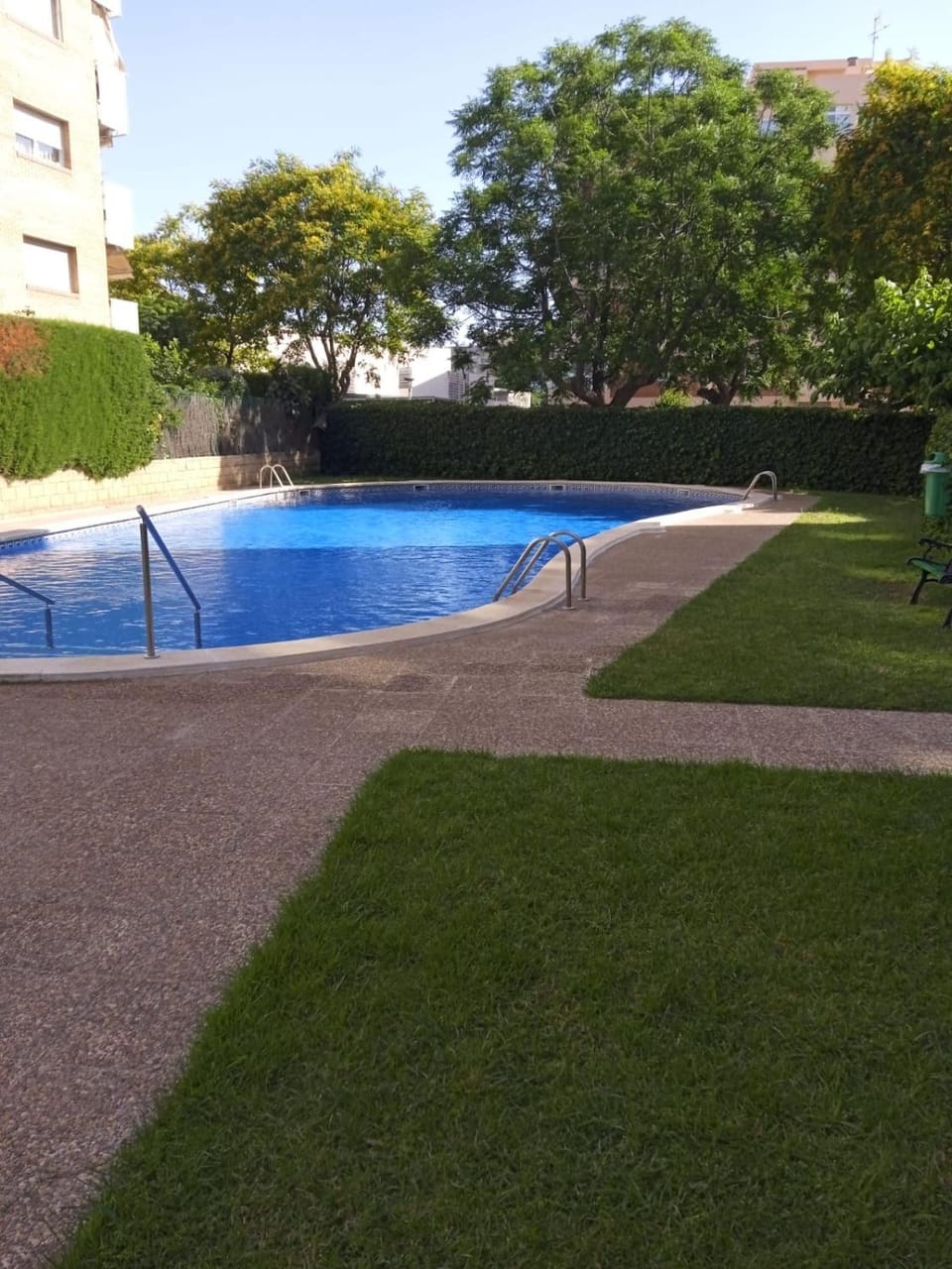 Swimming pool, Swimming pool
