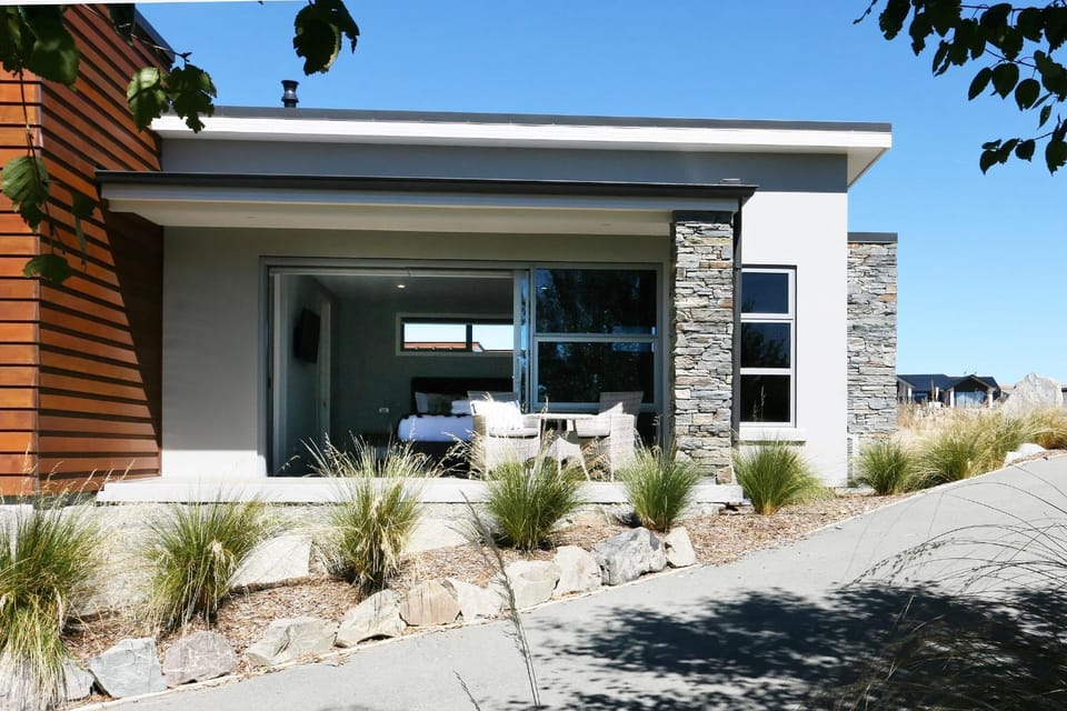 Property building, Patio, Facade/entrance, Summer, On site