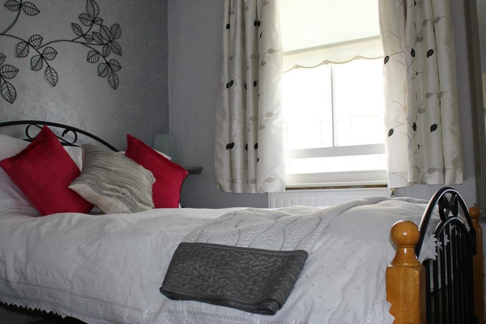 Cherubs Nest House in Dartmouth