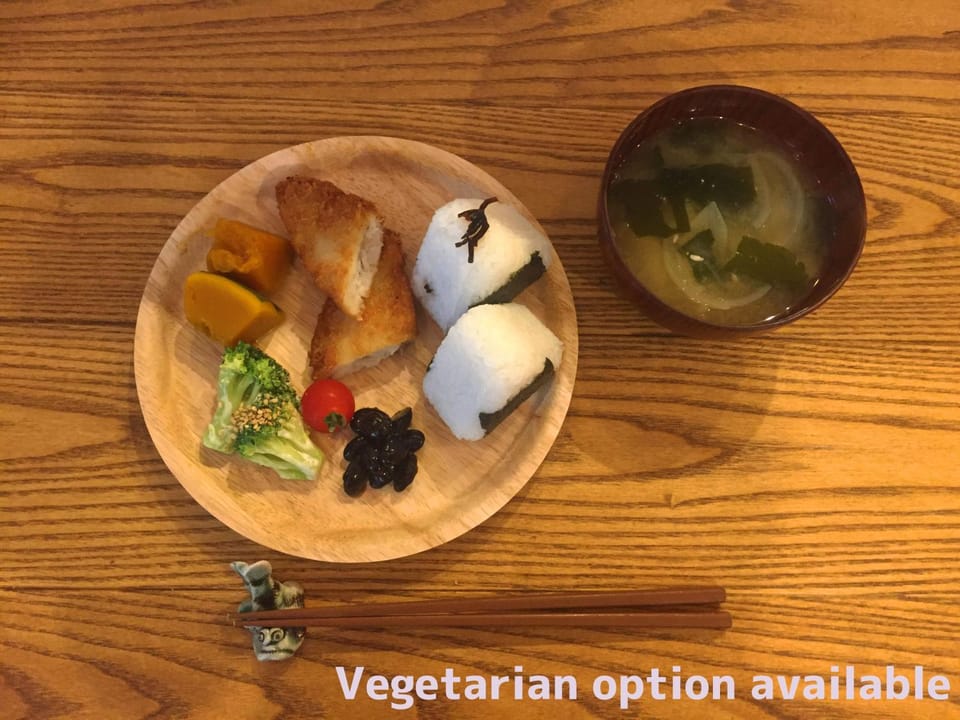 Food and drinks, Food