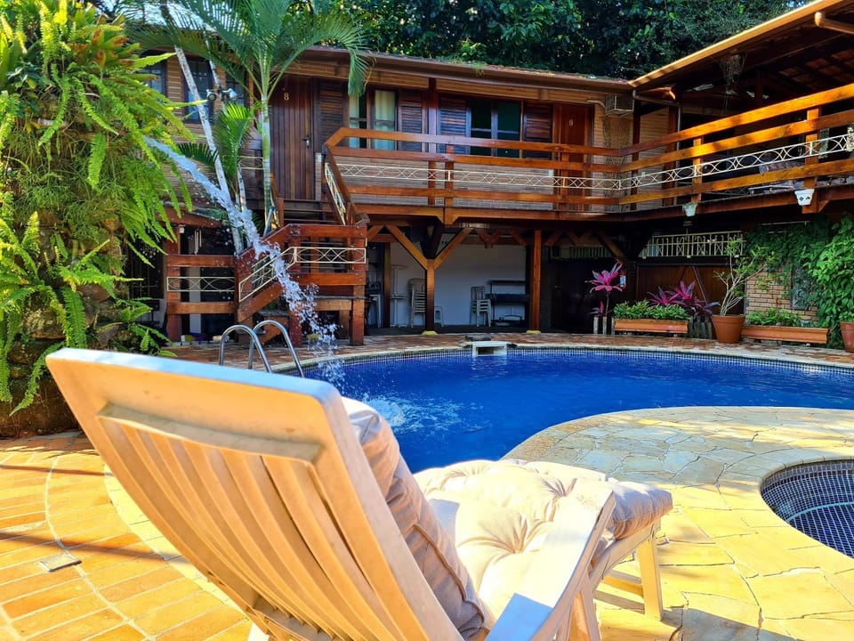 Property building, Pool view