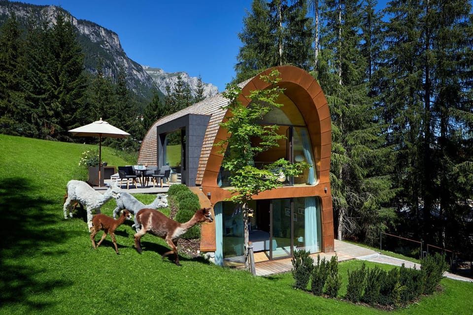 Property building, Garden