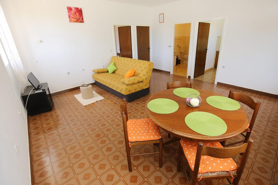 Large gardens 2 Apartment in Šibenik-Knin County, Croatia