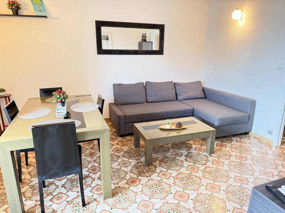 NICE APARTAMEN Apartment in Lloret de Mar