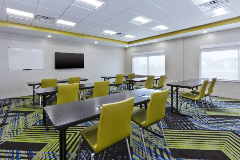 Meeting/conference room