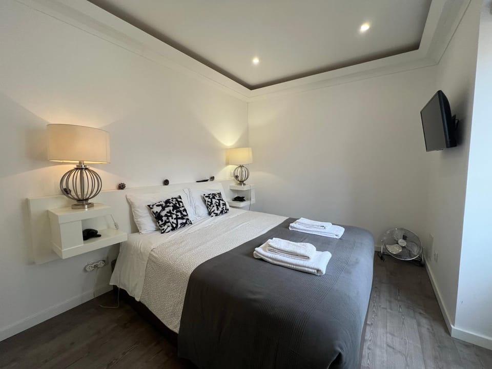 Sintra Design Apartment _ Castelo dos Mouros Apartment in Sintra