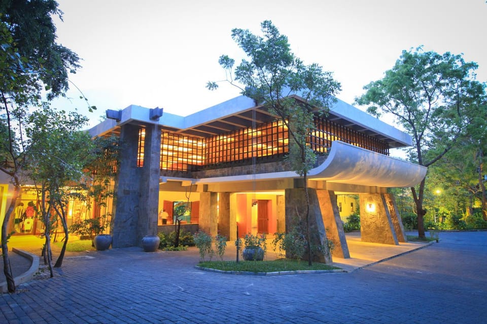 Property building, Garden view
