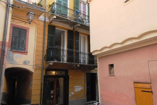 Appartamento in Via Vittorio Emanuele 34 Apartment in Monterosso al Mare