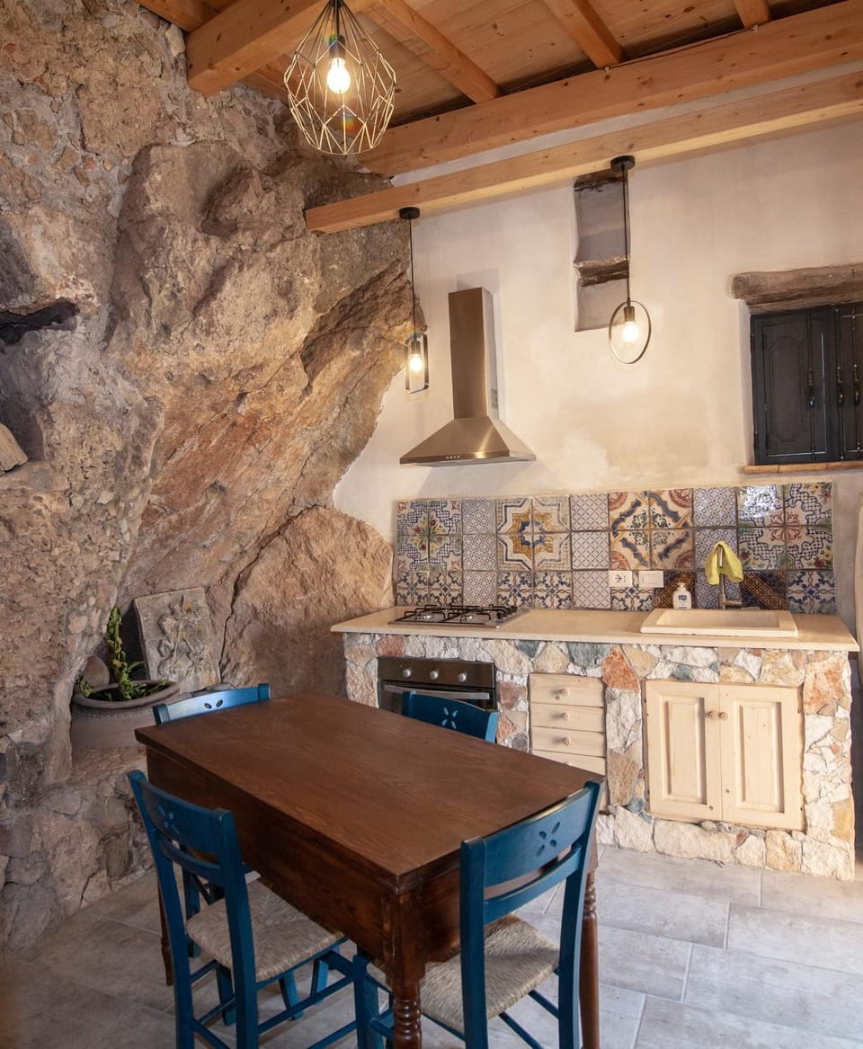 Casa La Rocca House in Sicily