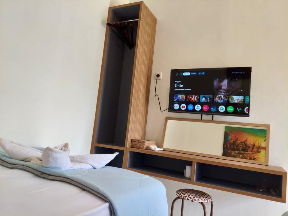 Alden Beach House Resort in Central Sekotong