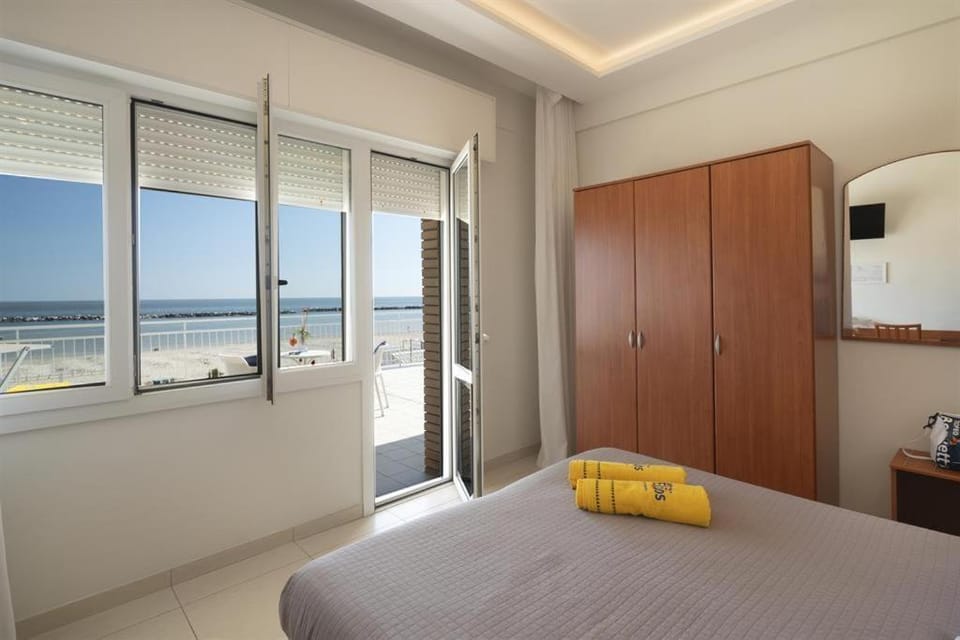 Balcony/Terrace, Photo of the whole room, Sea view