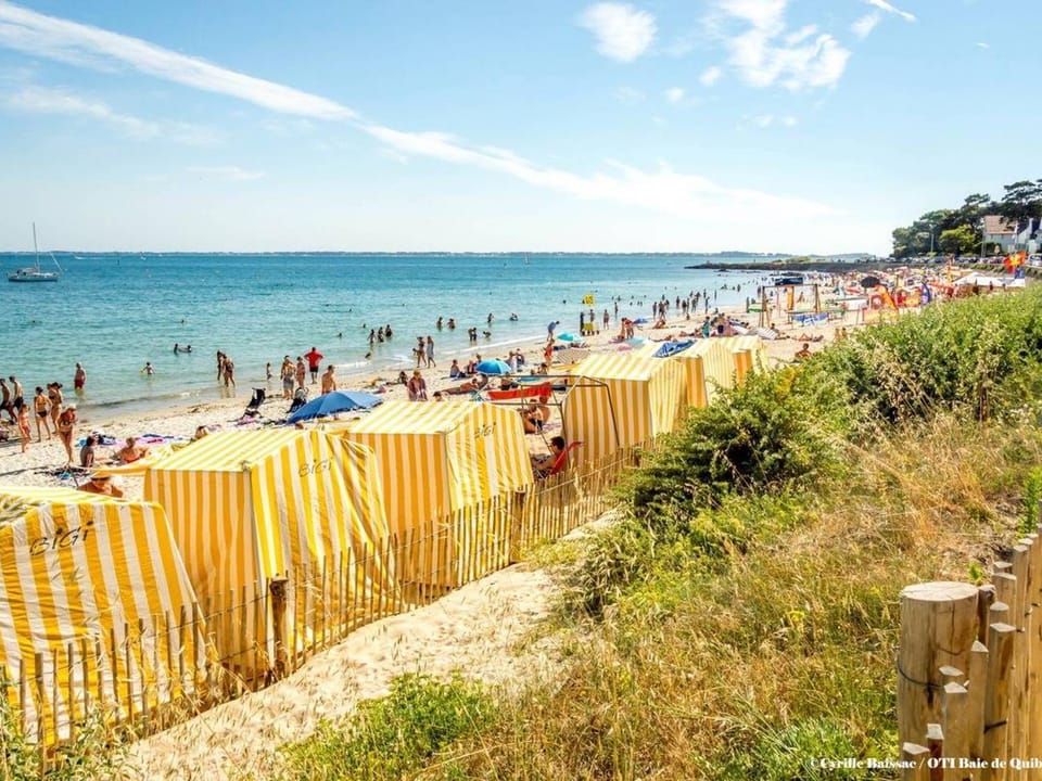 Studio cabine à 50m de la plage avec terrasse et parking, Carnac - FR-1-477-119 Cabin in Carnac