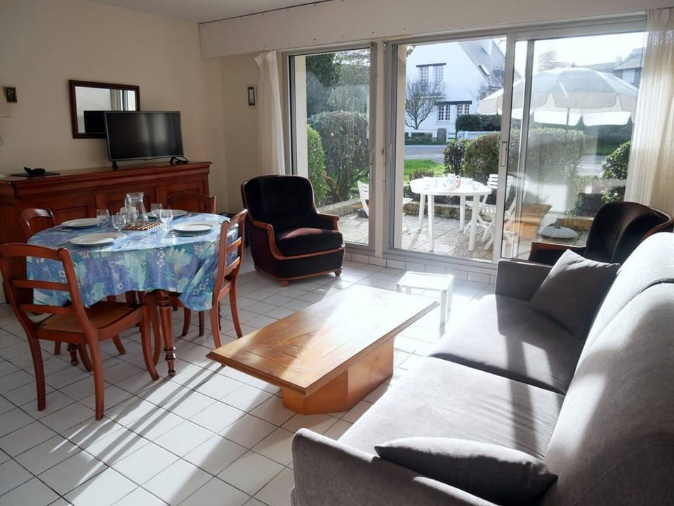 Appartement familial à Carnac, 3 pièces, 50m², Wifi, proche Grande Plage, parking, animal accepté - FR-1-477-142 Apartment in Carnac
