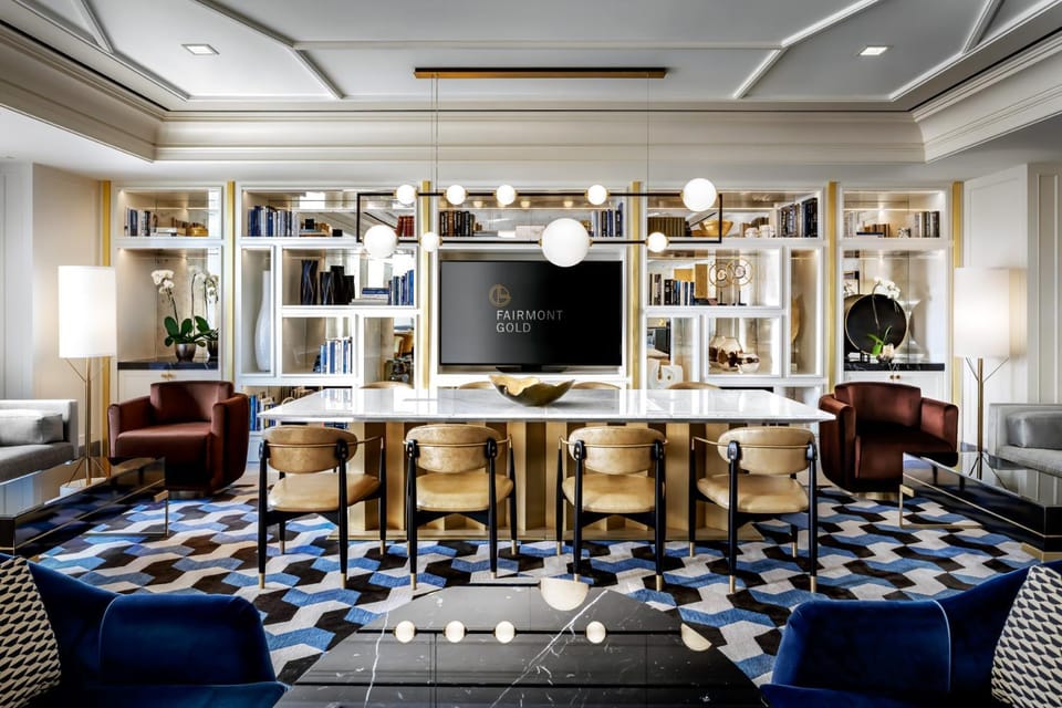 Restaurant/places to eat, Communal lounge/ TV room, Lounge or bar