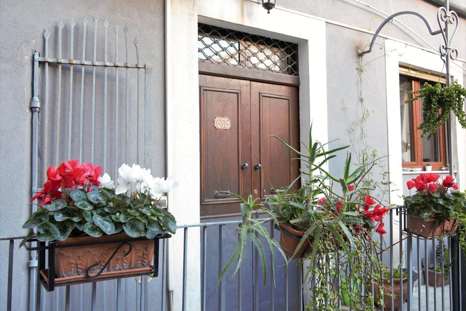 Property building, Facade/entrance, Balcony/Terrace, Floor plan, Internal: Not applicable to any particular room