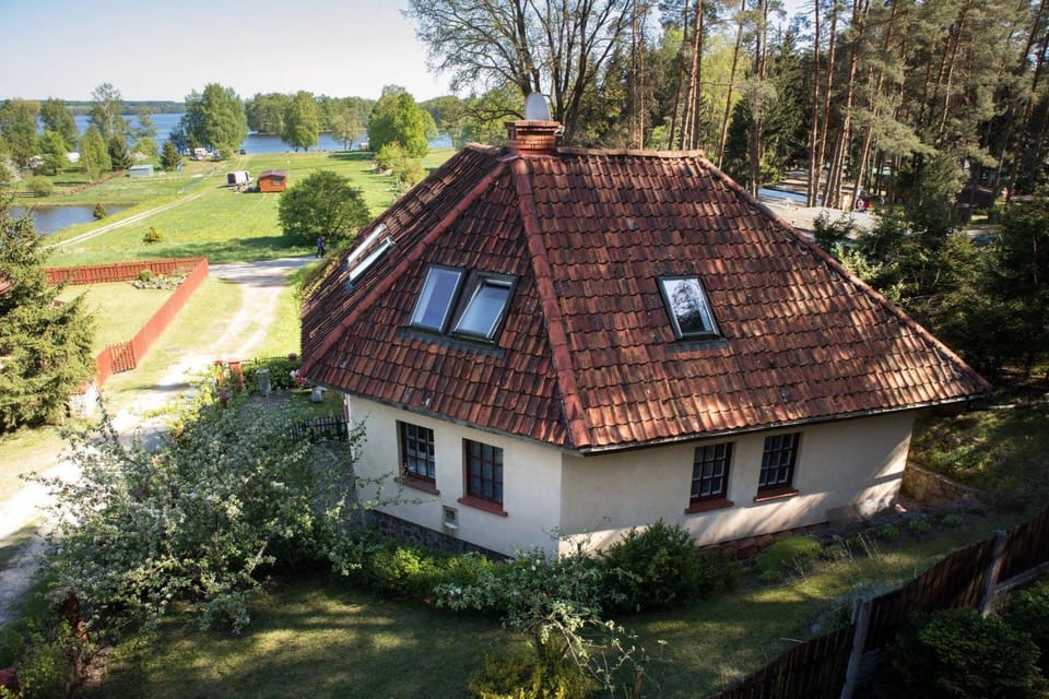 Domek letniskowy - jezioro Dadaj Nature lodge in Poland
