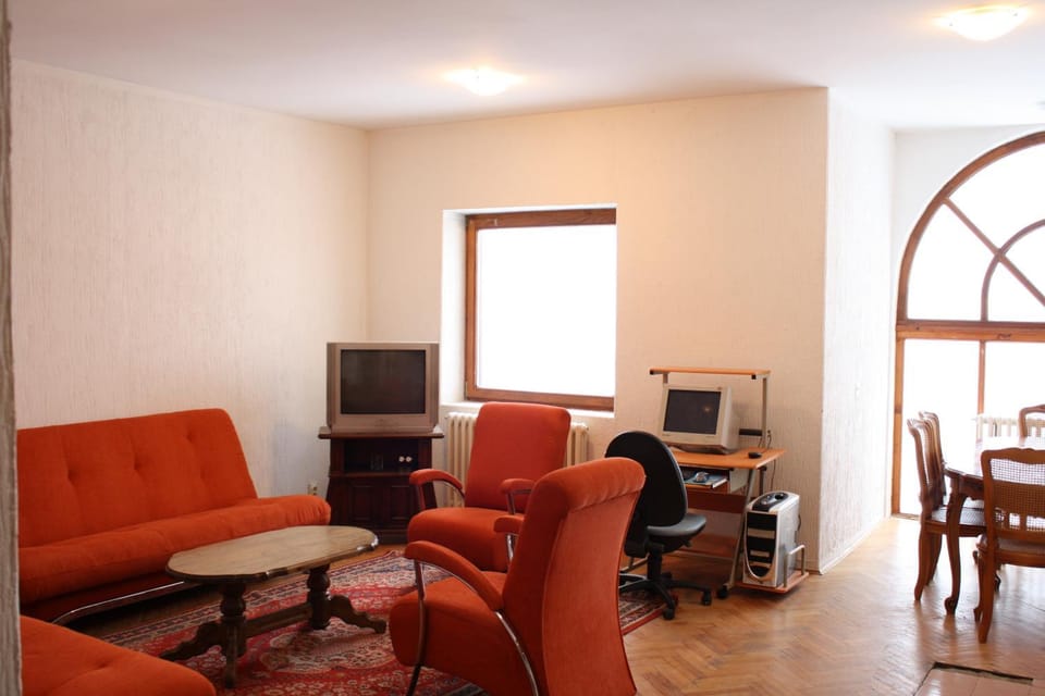 TV and multimedia, Living room