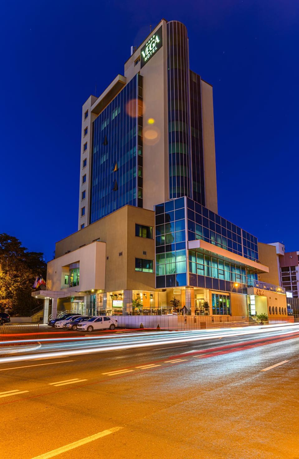 Property building, Night, City view, Location, Parking