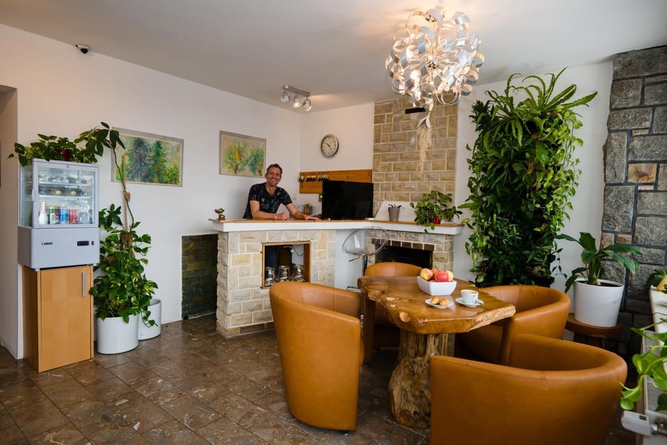 Lobby or reception, Seating area, Area and facilities, minibar