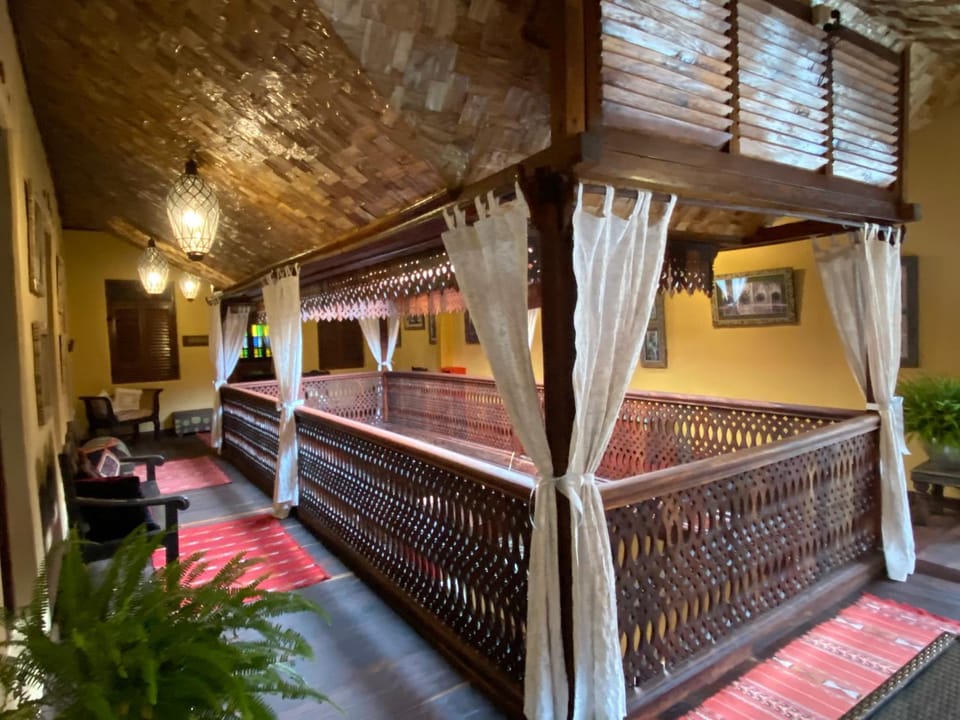 Decorative detail, Seating area, Inner courtyard view