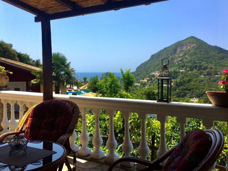 Balcony/Terrace, Mountain view, Sea view