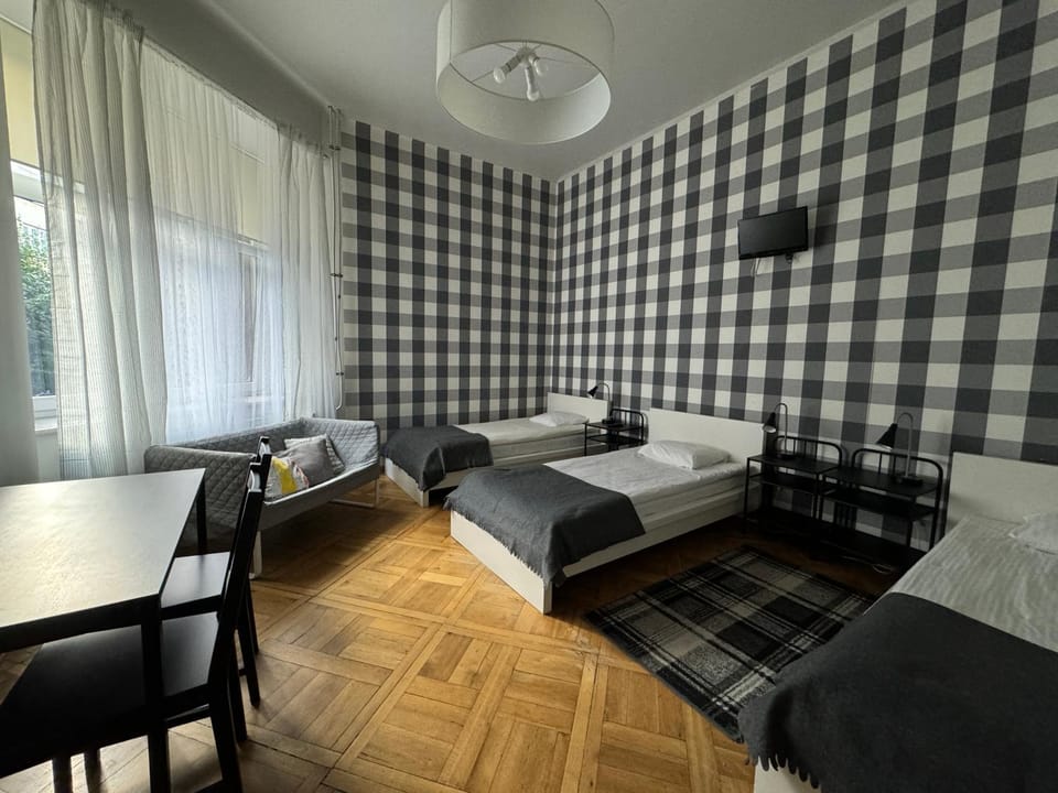 Bed, Photo of the whole room, Seating area, Bedroom