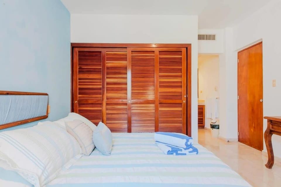 Private balcony I Gated Playacar I Pool On Site! Apartment in Playa del Carmen