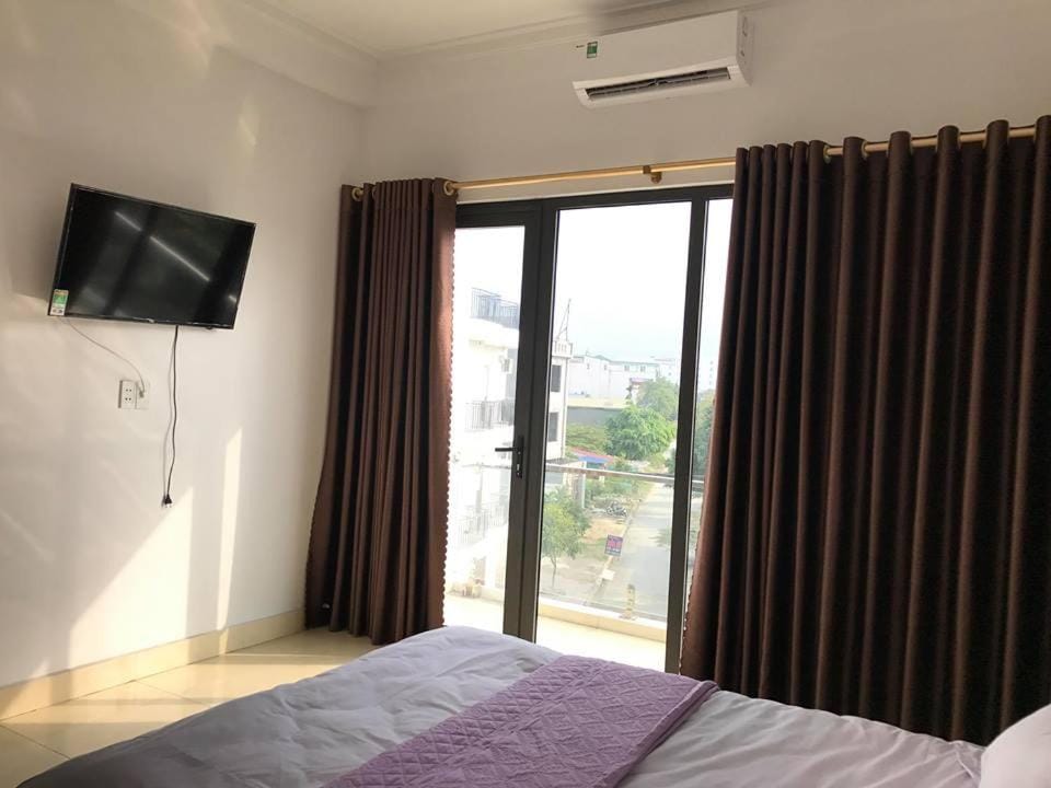 Nhà nghỉ Mạnh Bình Bed and Breakfast in Laos
