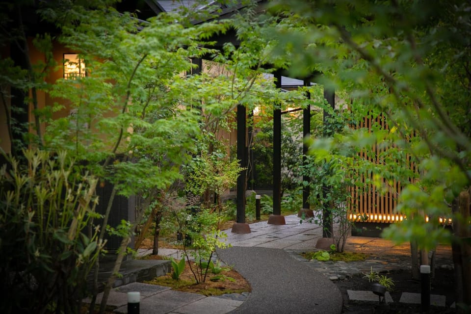 Facade/entrance, Garden