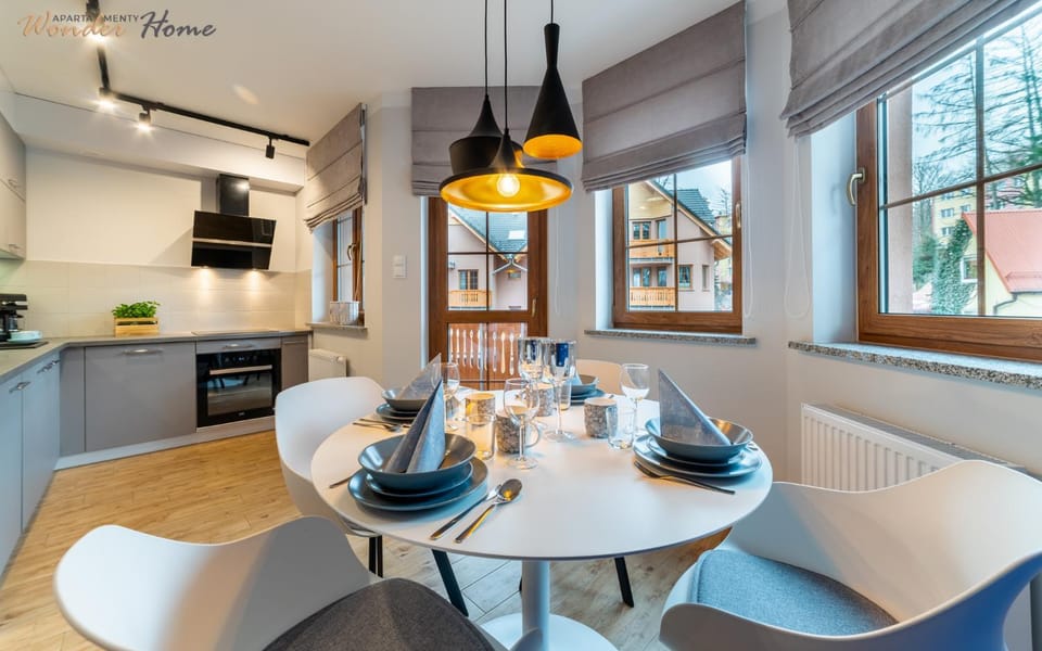Kitchen or kitchenette, Living room, Seating area, Dining area, pet friendly, stove