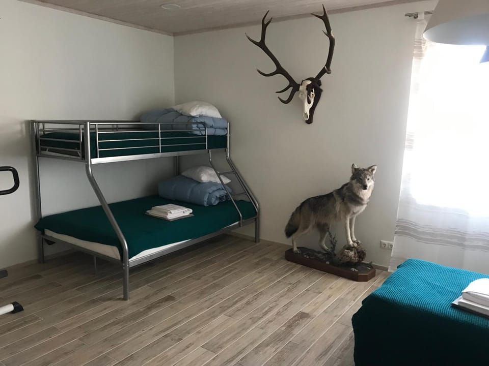 Kihelkonna Jahimaja majutus Apartment in Estonia