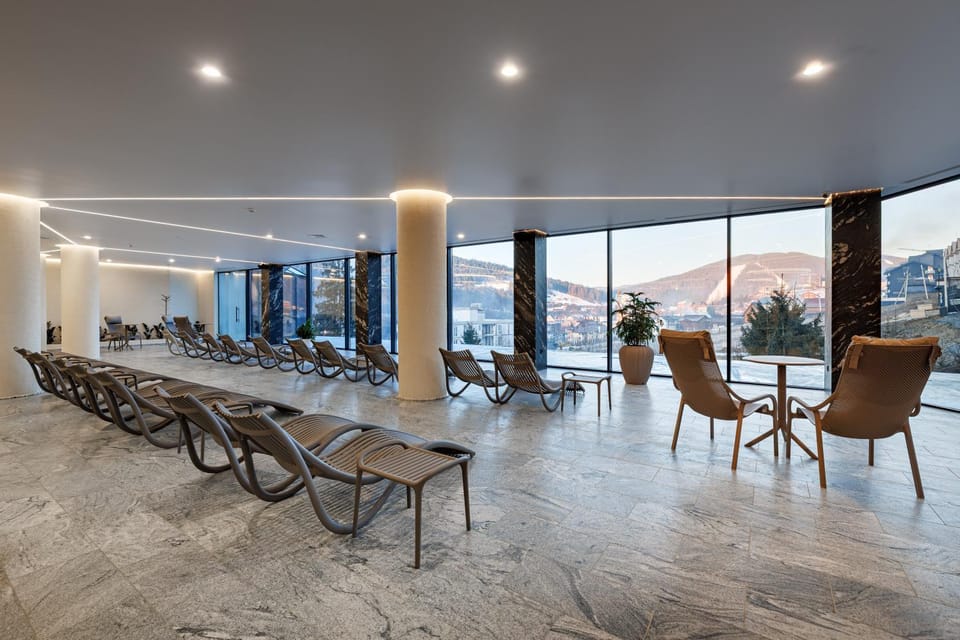 Spa and wellness centre/facilities, Mountain view
