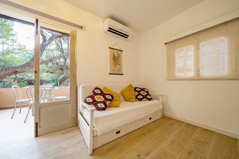Balcony/Terrace, Living room
