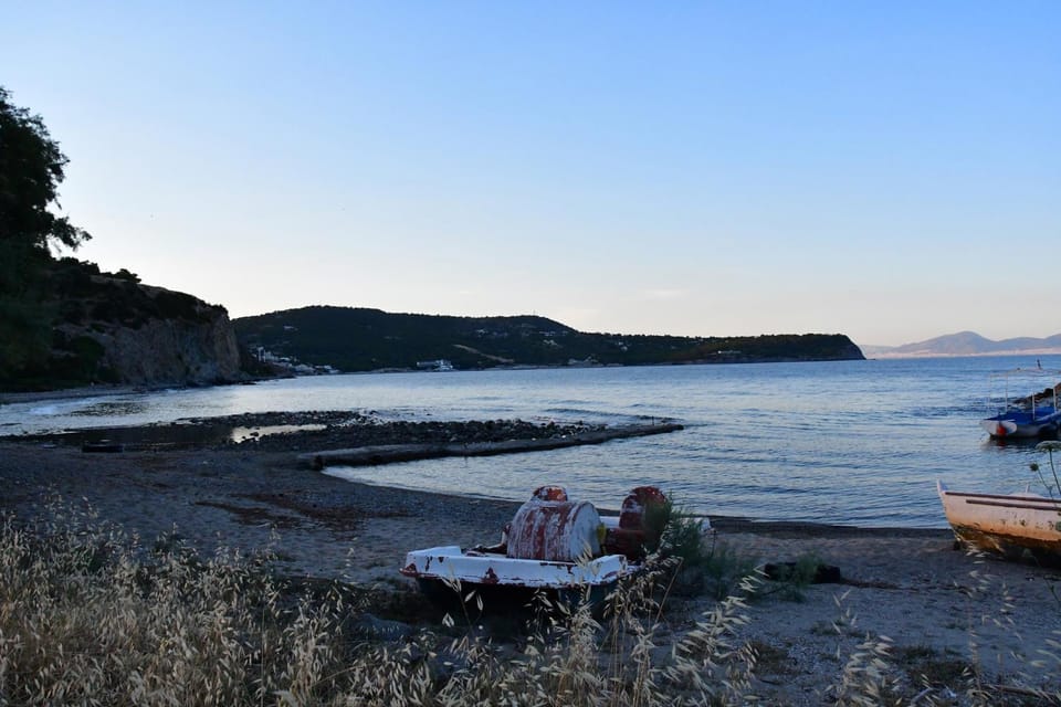 Idyllic Beachfront Island Villa, Aegina Villa in Islands