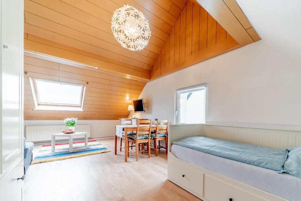 Privatzimmer mit eigenem Bad Vacation rental in Lower Saxony, Germany