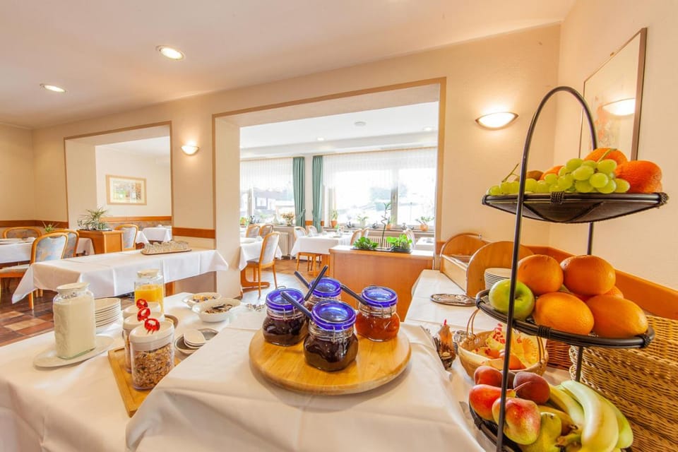 Food and drinks, Breakfast, Buffet breakfast