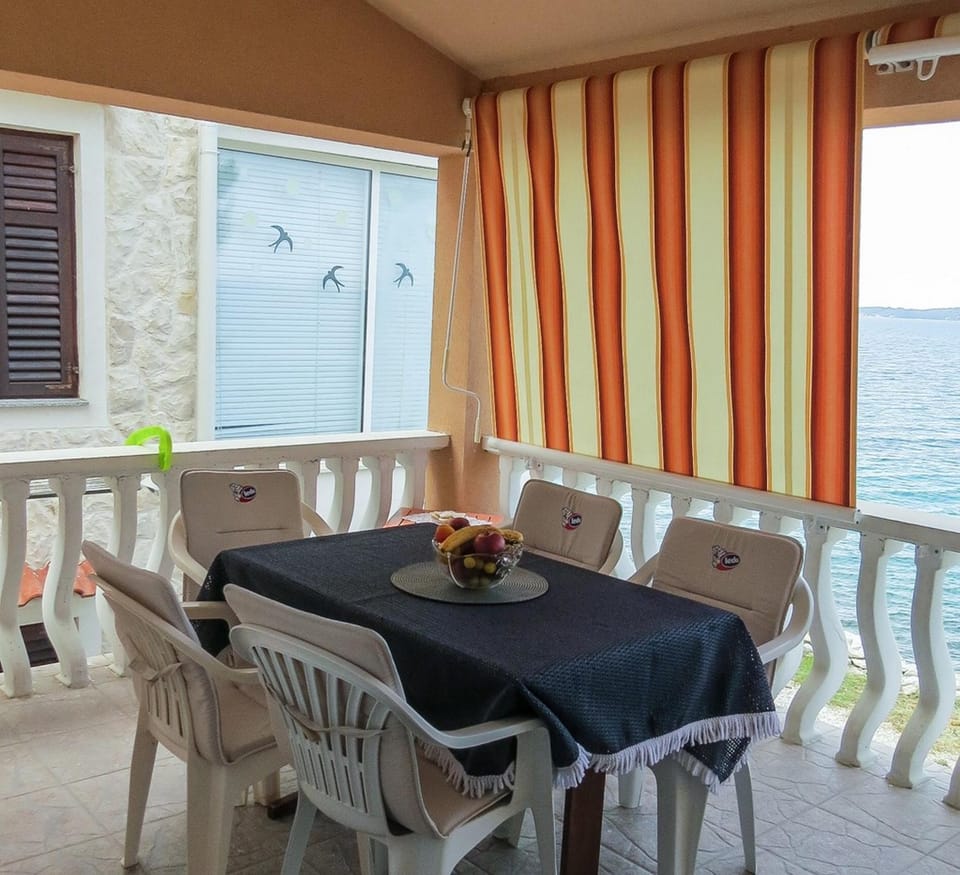 Patio, Balcony/Terrace, Seating area, Sea view