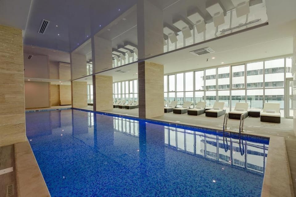 Swimming pool, Swimming pool