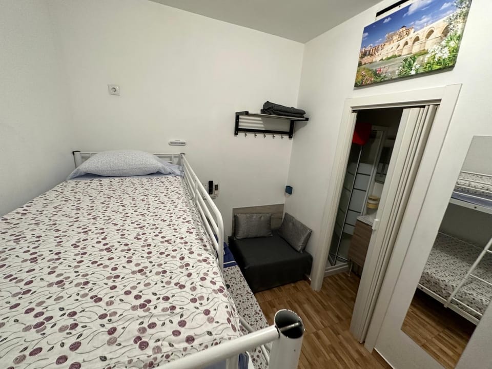 CASA SUR APARCAMIENTO GRATIS House in Cordoba