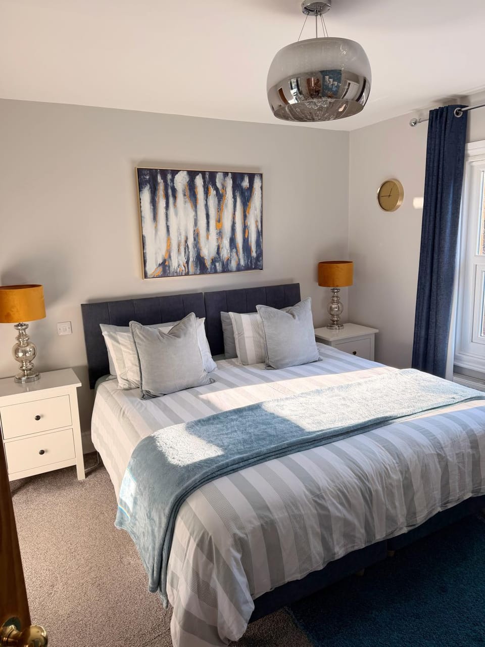 Cathedral Quarter House with free Secure Driveway Parking for 2 Cars House in Lincoln