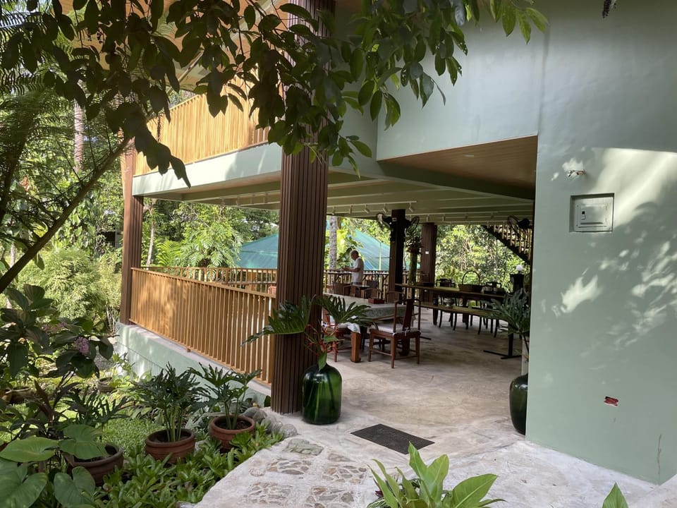 Maya's Nest Bed and Breakfast in Calabarzon