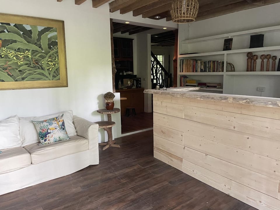 Maya's Nest Bed and Breakfast in Calabarzon
