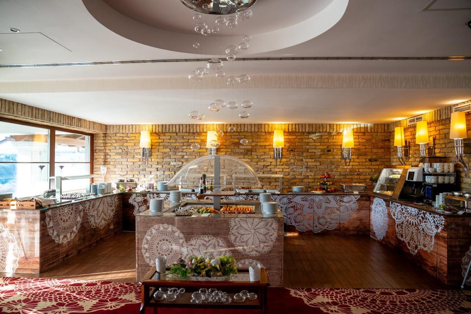 Buffet breakfast