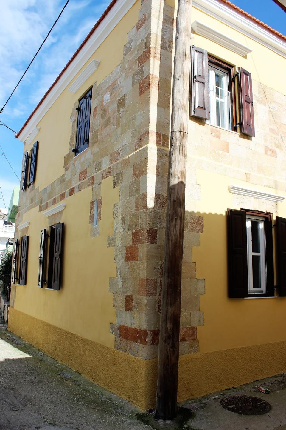 Property building, Facade/entrance