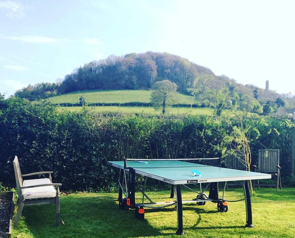 Nearby landmark, Natural landscape, Table tennis