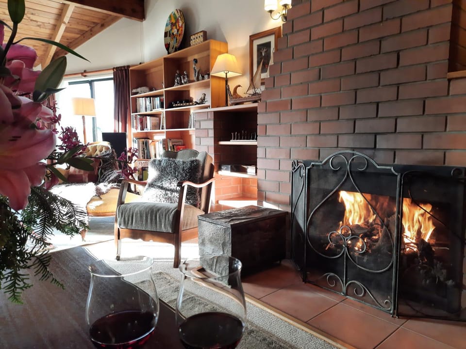 Living room, Lounge or bar