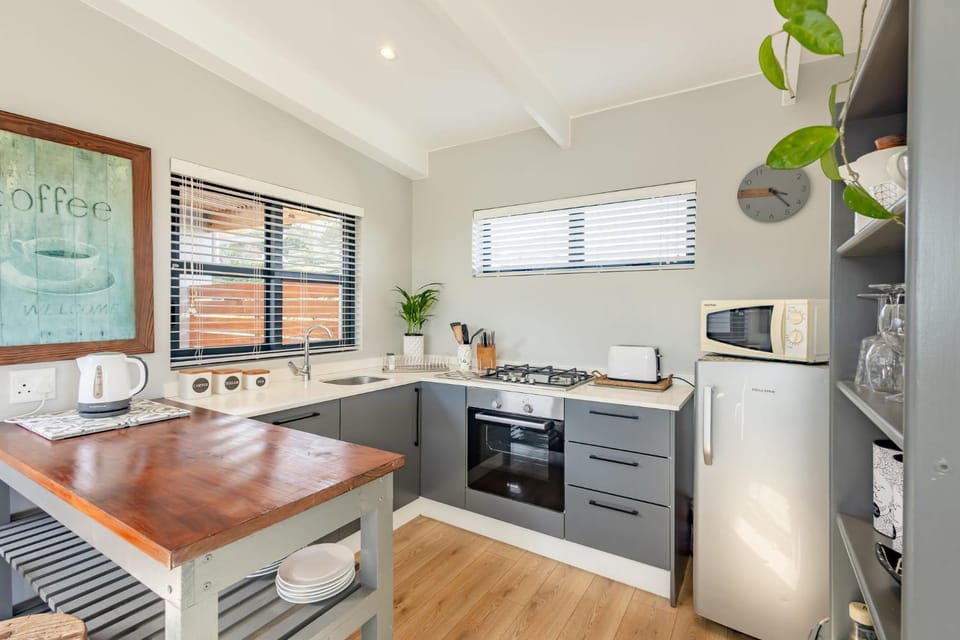 Chapmans Corner Studio Apartment in Cape Town
